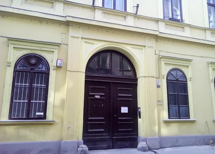 Operahouse Albergue Budapeste