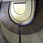 Operahouse Hostal Budapest